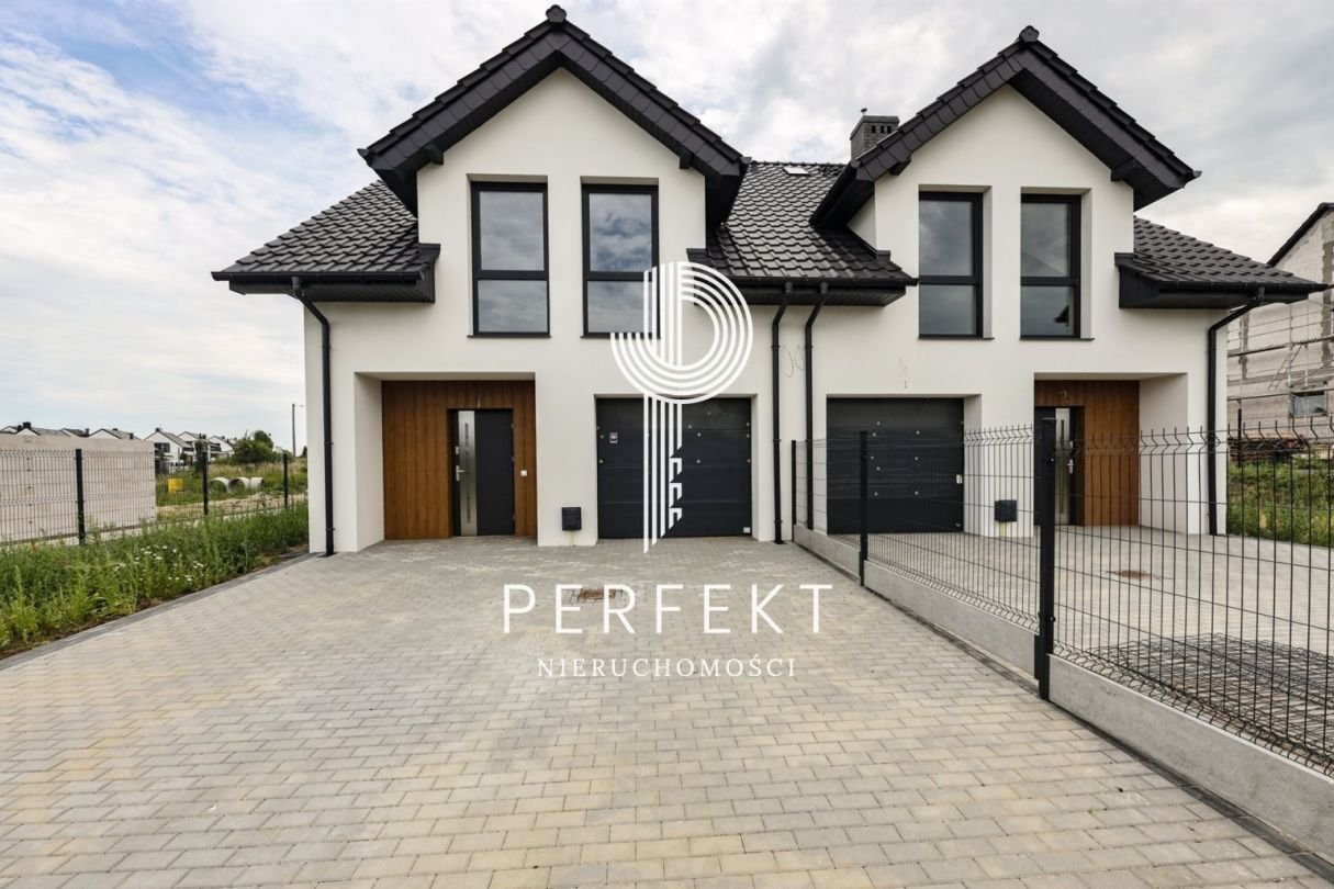 Siadło Dolne – przestronny bliźniak z garażem