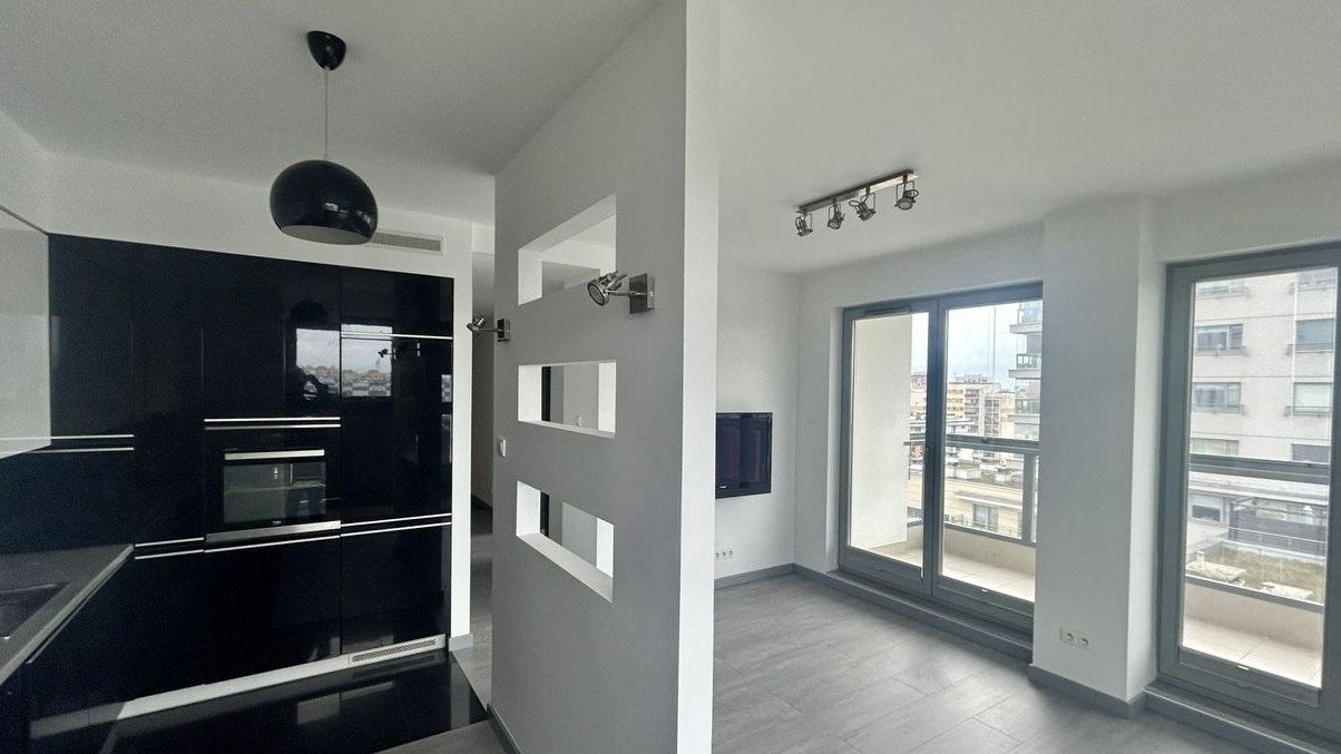 Gocław/Atrium 56 m2, 3-pokojowe, wykończone + balkon zabudowany