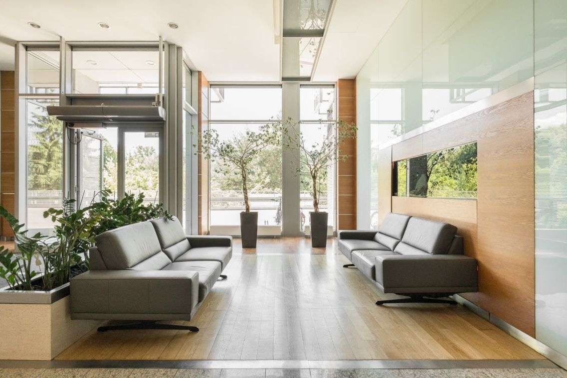 2-pok. k. Metra Dworzec Gdański-recepcja