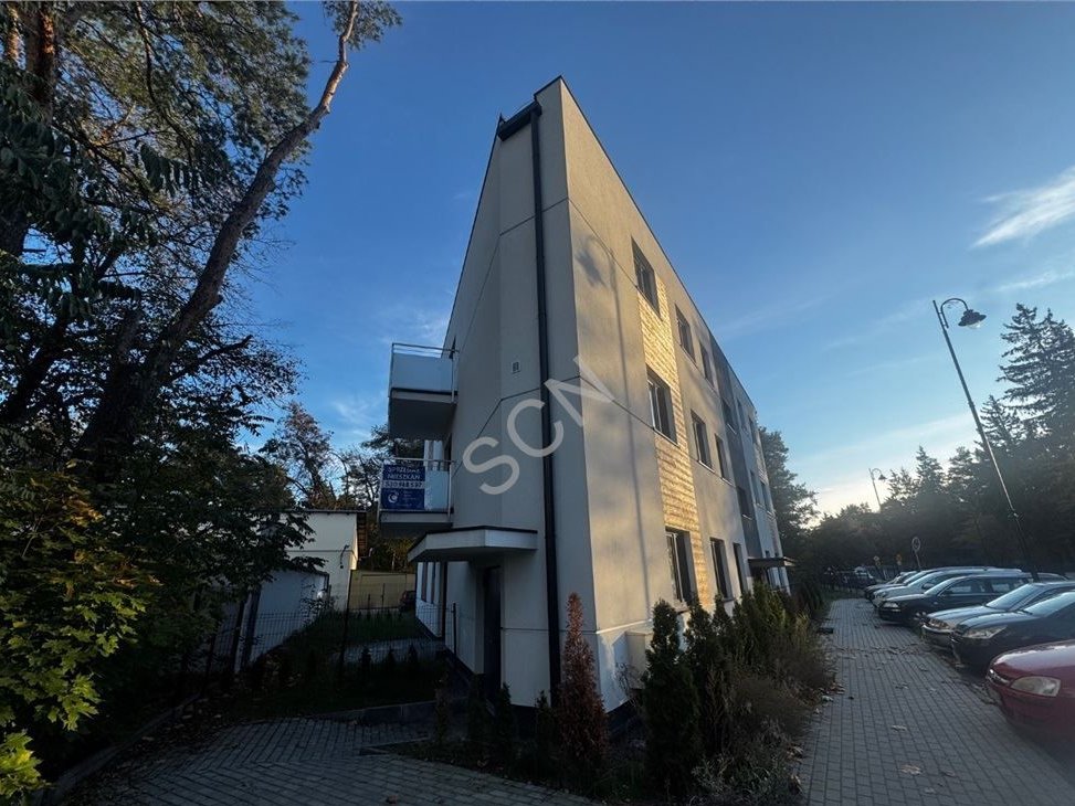 Cały budynek na sprzedaż! Usługi || Mieszkania