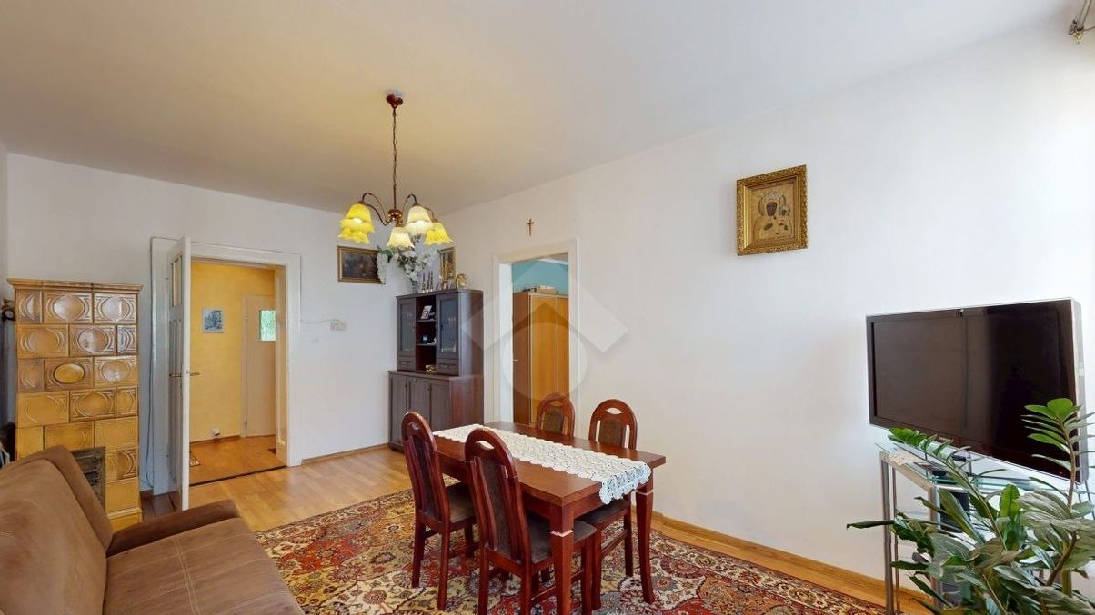 3 pokoje | Pełen rozkład | Wyremontowana elewacja i klatka schodowa