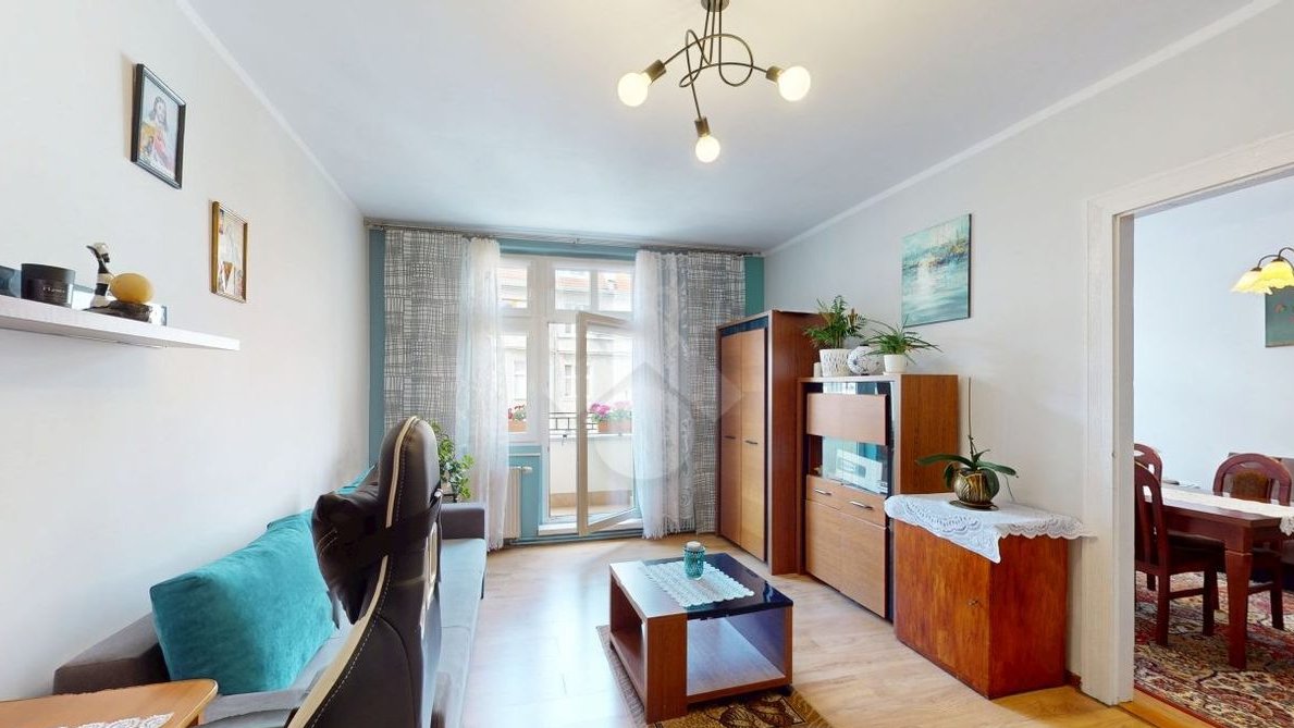 3 pokoje | Pełen rozkład | Wyremontowana elewacja i klatka schodowa