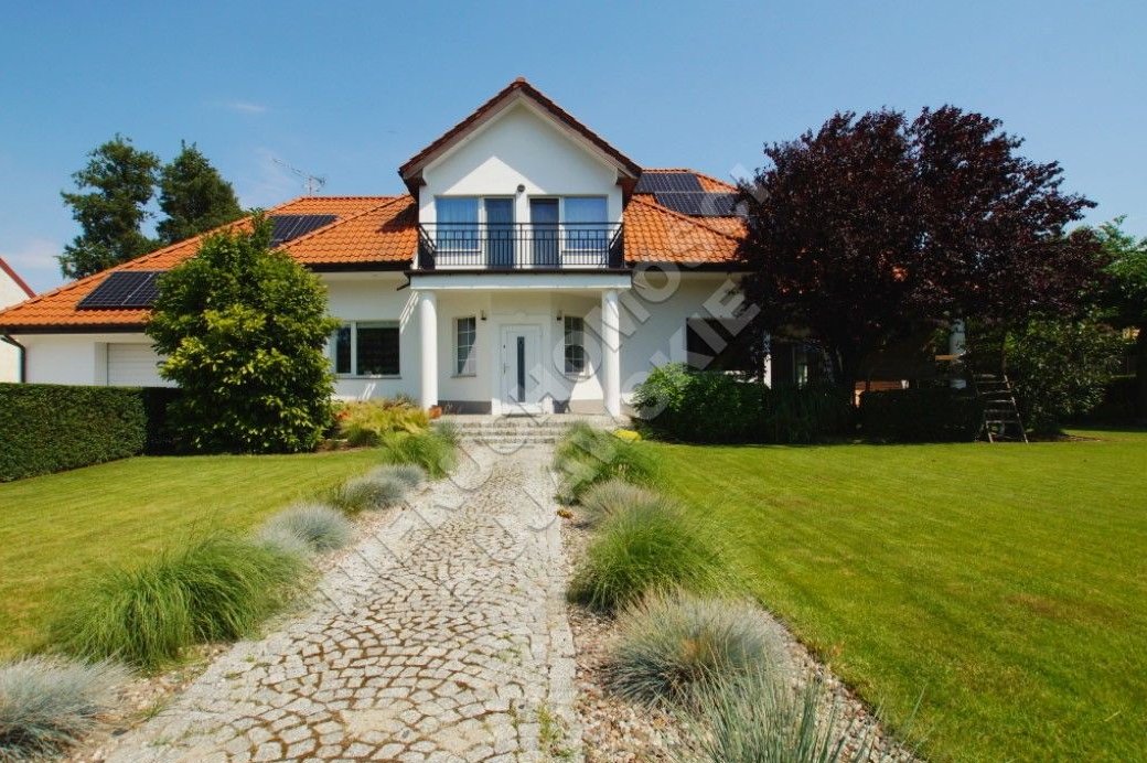 Dom 327,7m2 z garażem na urokliwej działce, oś.Zawiśle