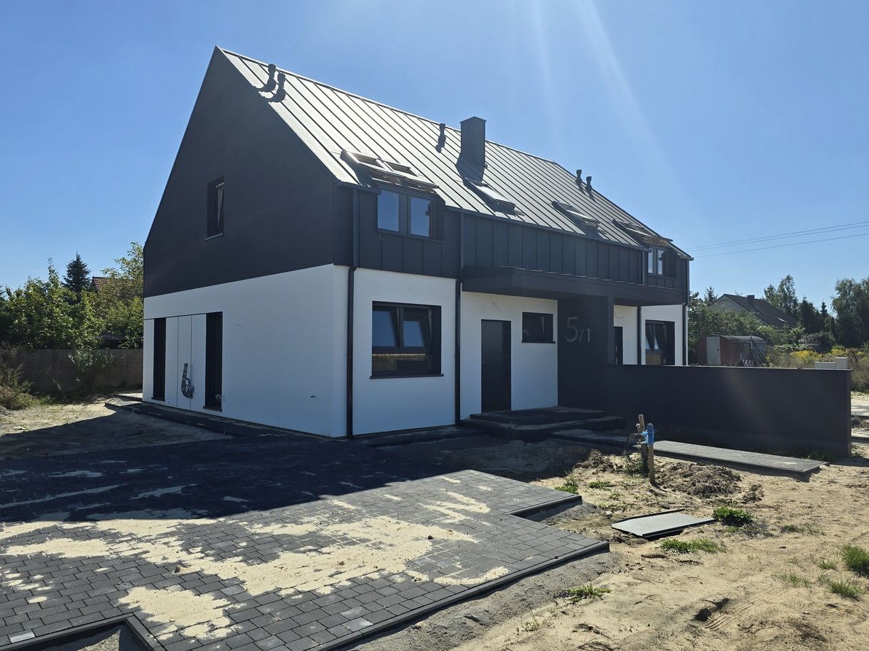 Połowa domu Daszewice/Kamionki 107m2+30m2 strych