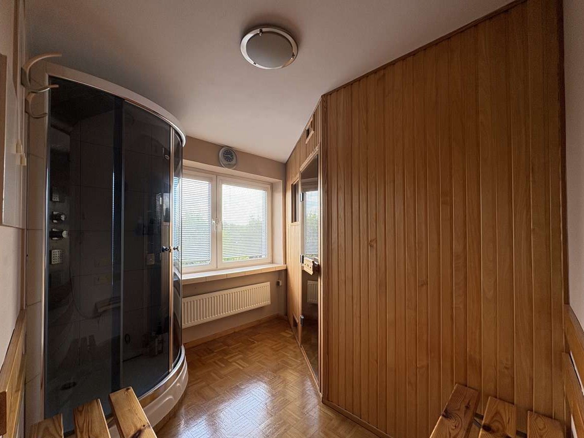 Dom z garażem - 212m2