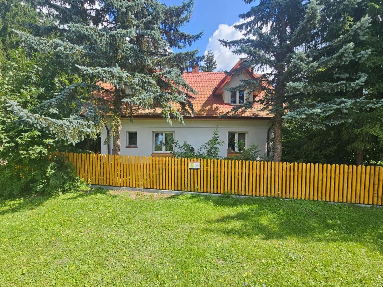 Dom w Olszak-Pułtusk zanurzony w zieleni z dużą i piękna działką !