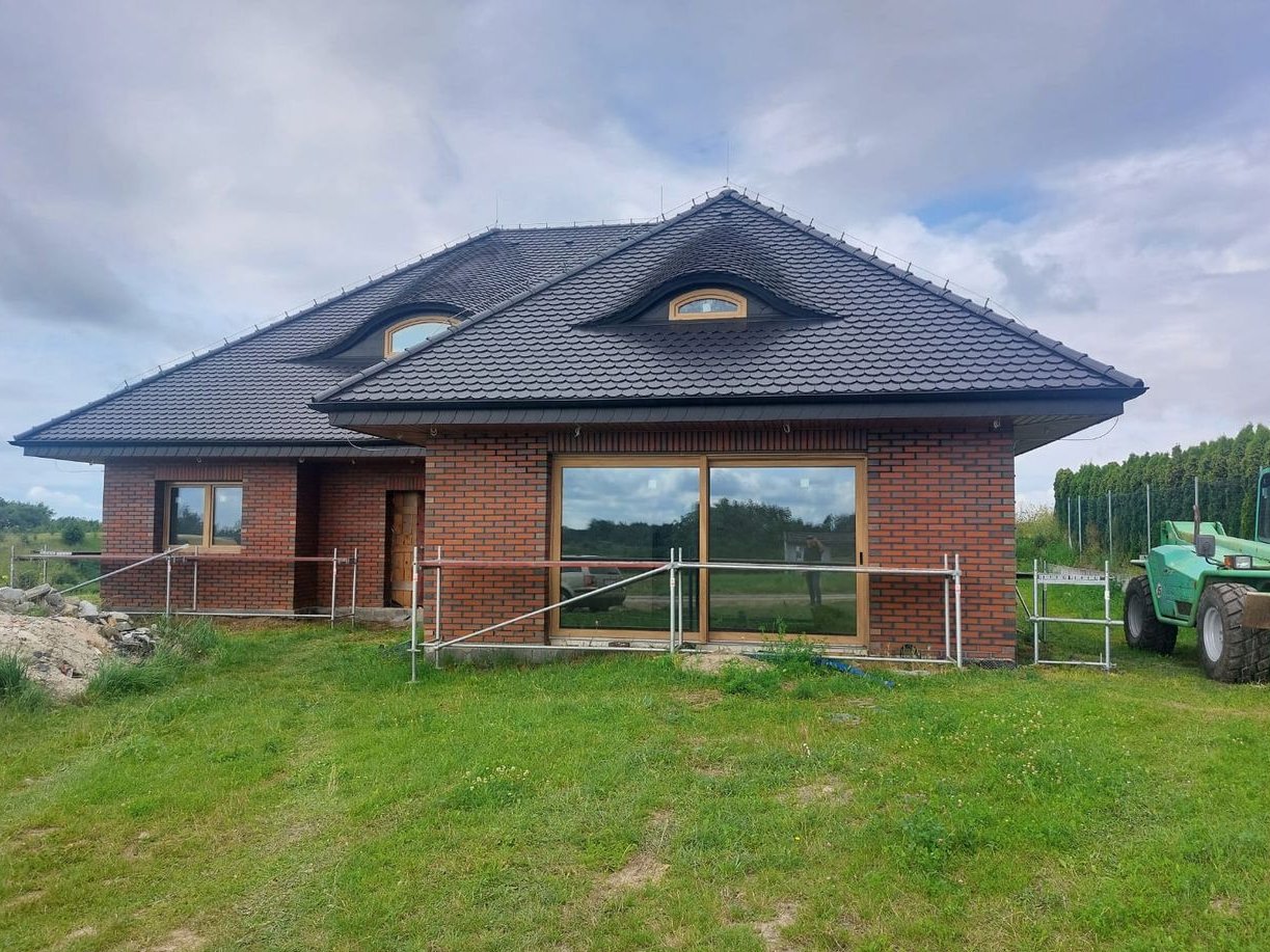 Dom, 223 m², Trzeciewnica