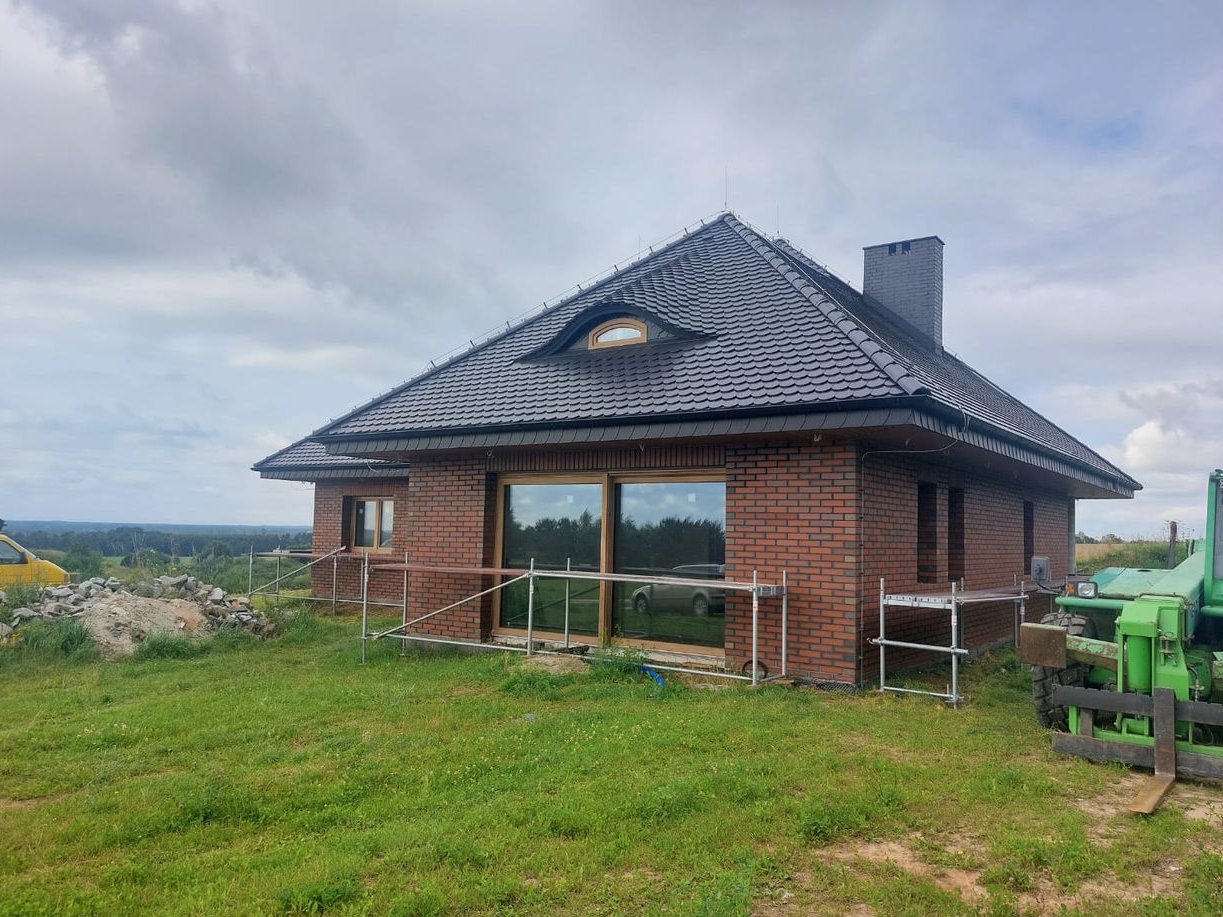 Dom, 223 m², Trzeciewnica