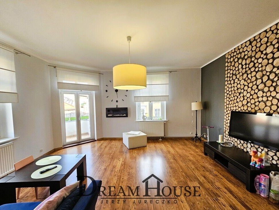 AKTUALNE! 2/3 pokojowe mieszkanie w Śródmieściu!