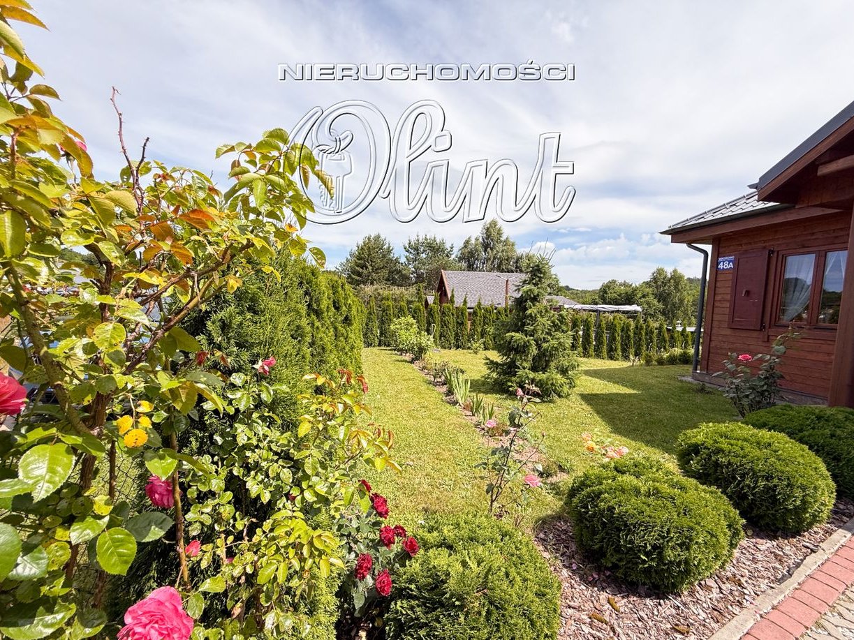 Dom nad jeziorem z pomostem