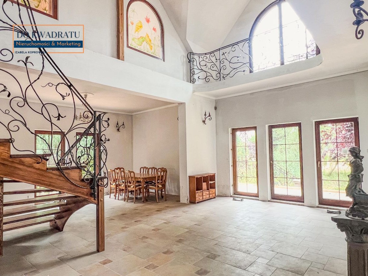 Willa z piękną działką i starodrzewiem w Izbicy Kujawskiej | NOWA CENA