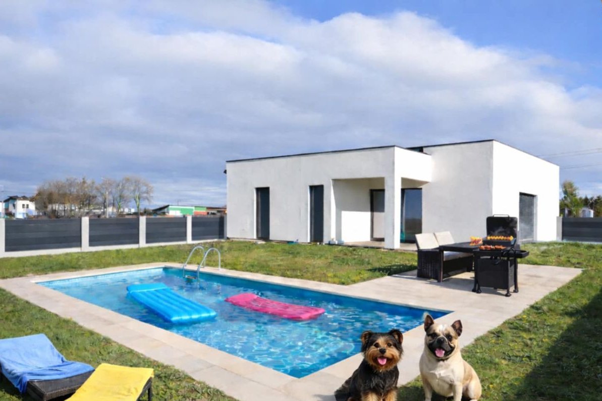 Dom dla wymagających! 45 samego Salonu + bardzo uspokajający widok!