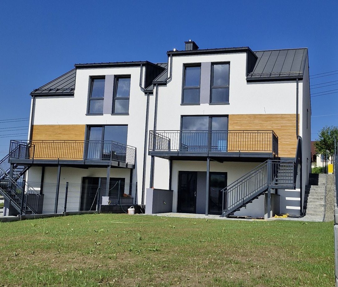 Atrakcyjny, komfortowy dom bliźniak - Poręba Mała, Zawada