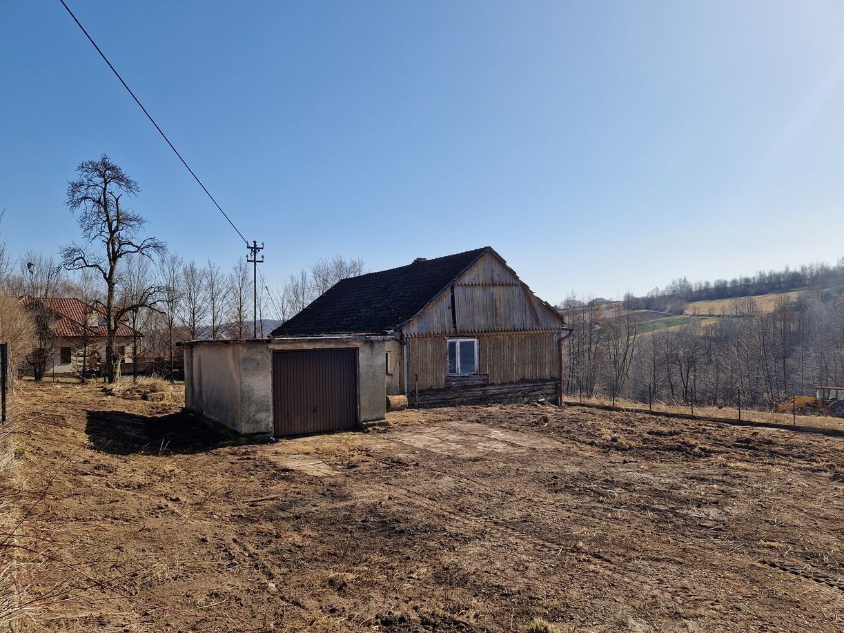 Sułów gm. Biskupice dom do remontu