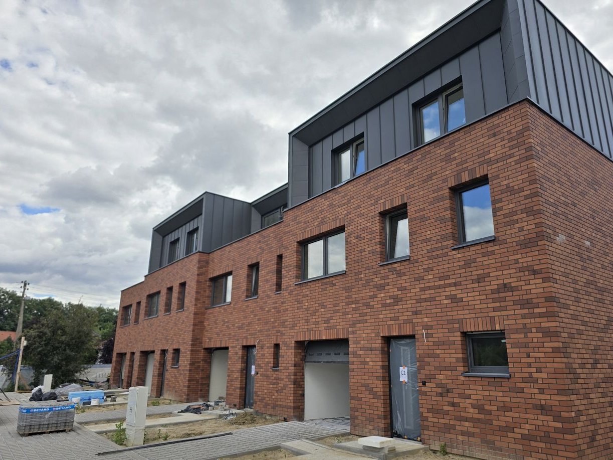 Dom 5 pokoi, piękny taras - RABAT 110 000,00 zł