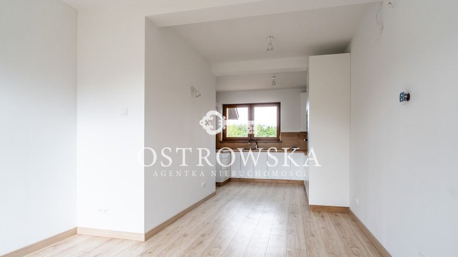 Bliźniak wykończony pod klucz! Blisko centrum!