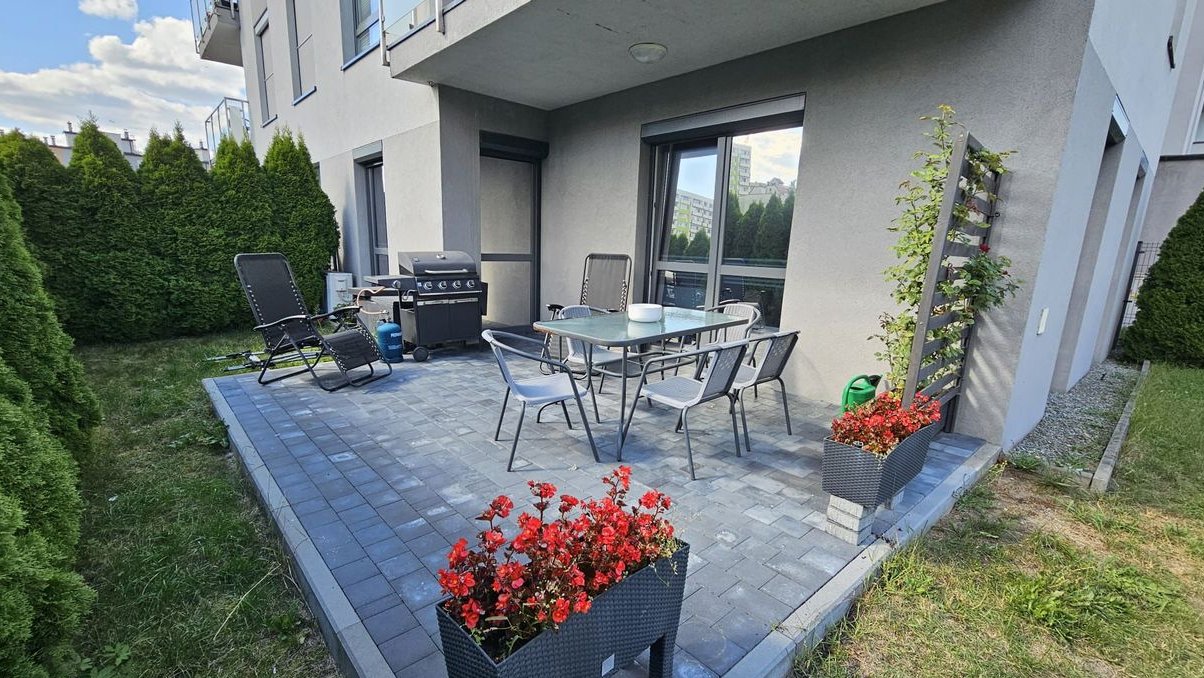 Ulica Kopernika, ogródek, klimatyzacja i alarm !