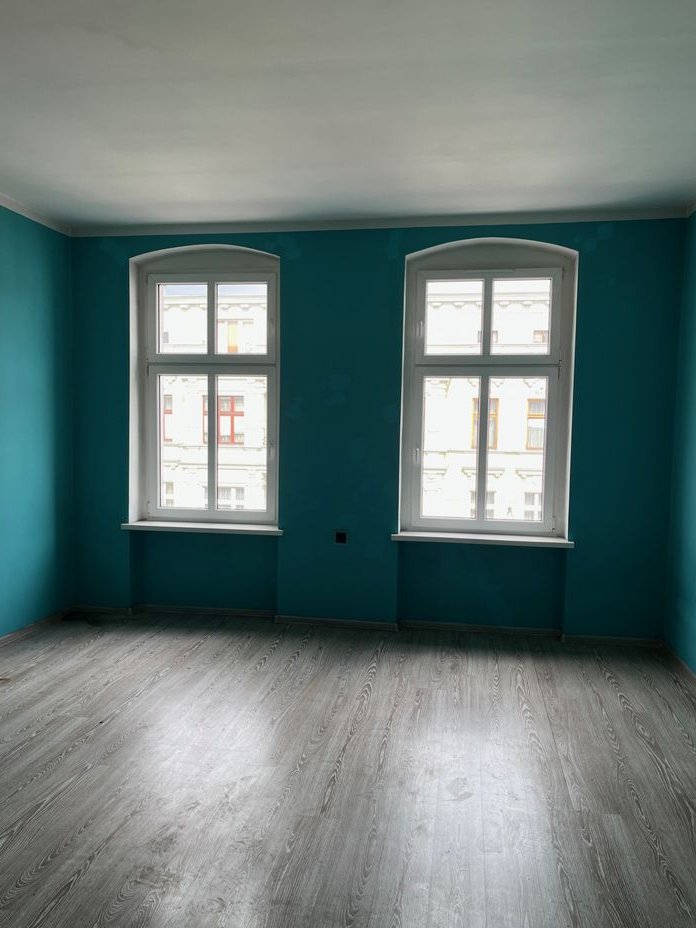 Sprzedam duże mieszkanie w kamienicy w centrum z balkonem