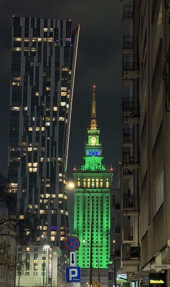 Kawalerka ścisłe centrum ul. Chmielna