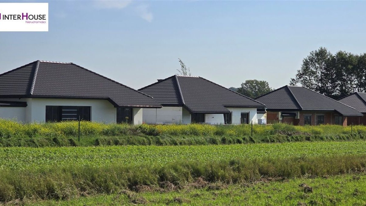 Bytom - Dom Parterowy Z Garażem