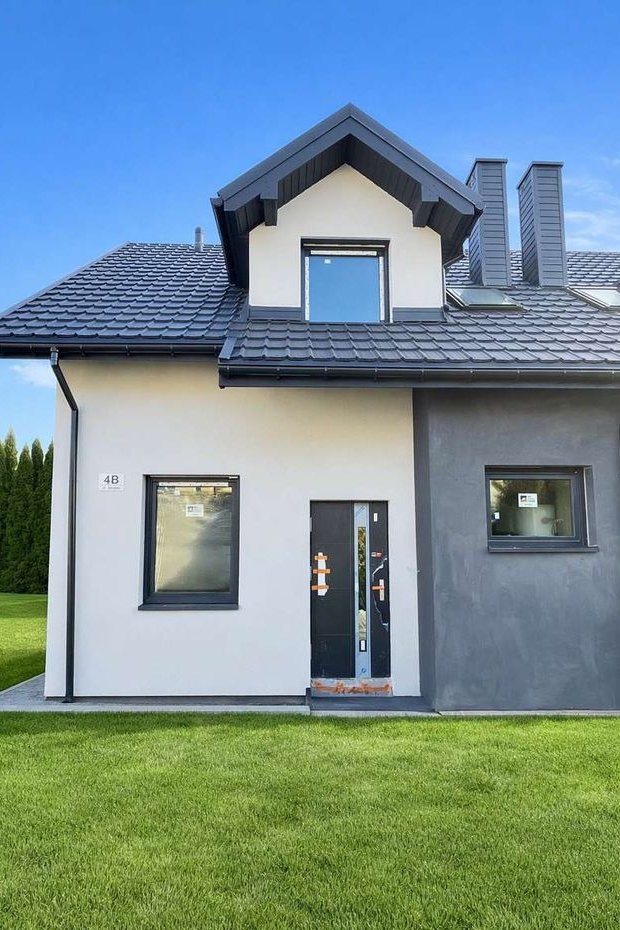 Bliźniak w podwyższonym stanie deweloperskim z ogródkiem !!! Zwięczyca