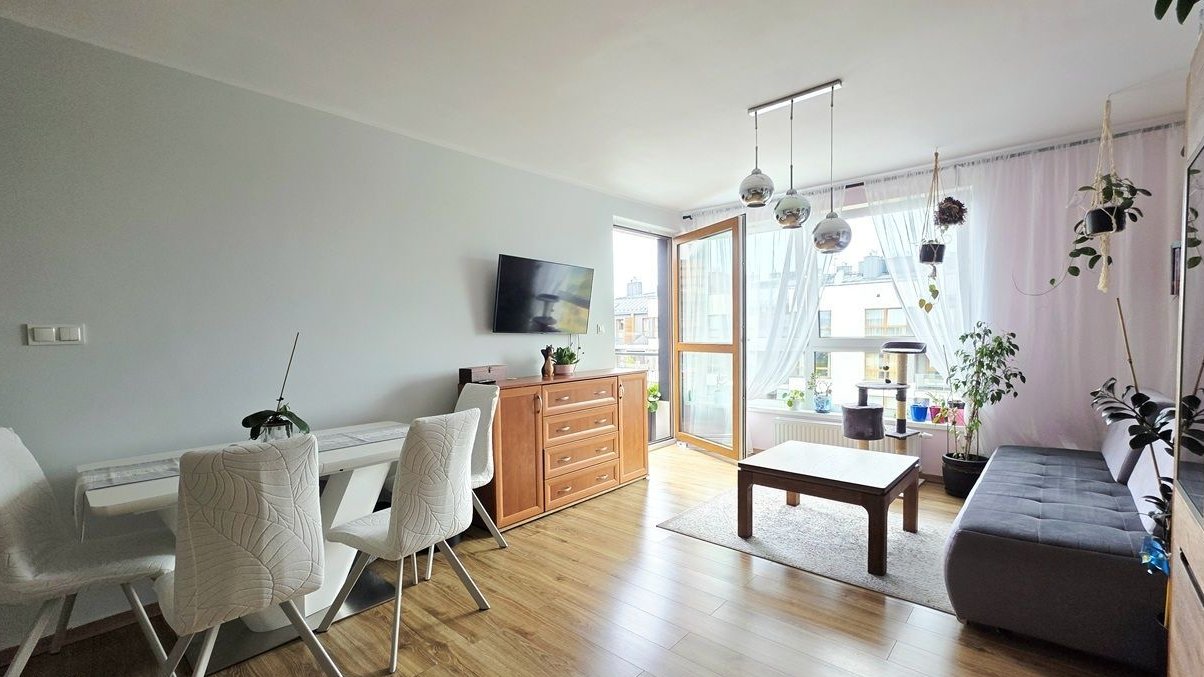 2-pokojowe z balkonem+miejsce naziemne!