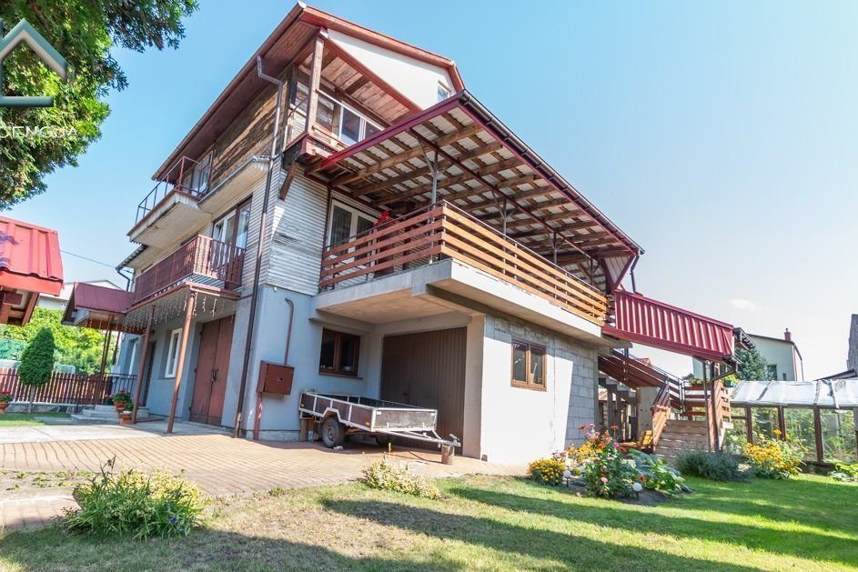 Przestronny dom z warsztatem i garażem – Zaścianki