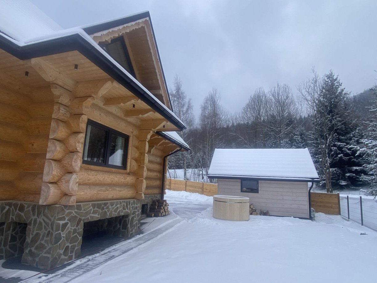 Dom z półbala, willa, gotowy dochodowy biznes, rezydencja wypoczynkowa