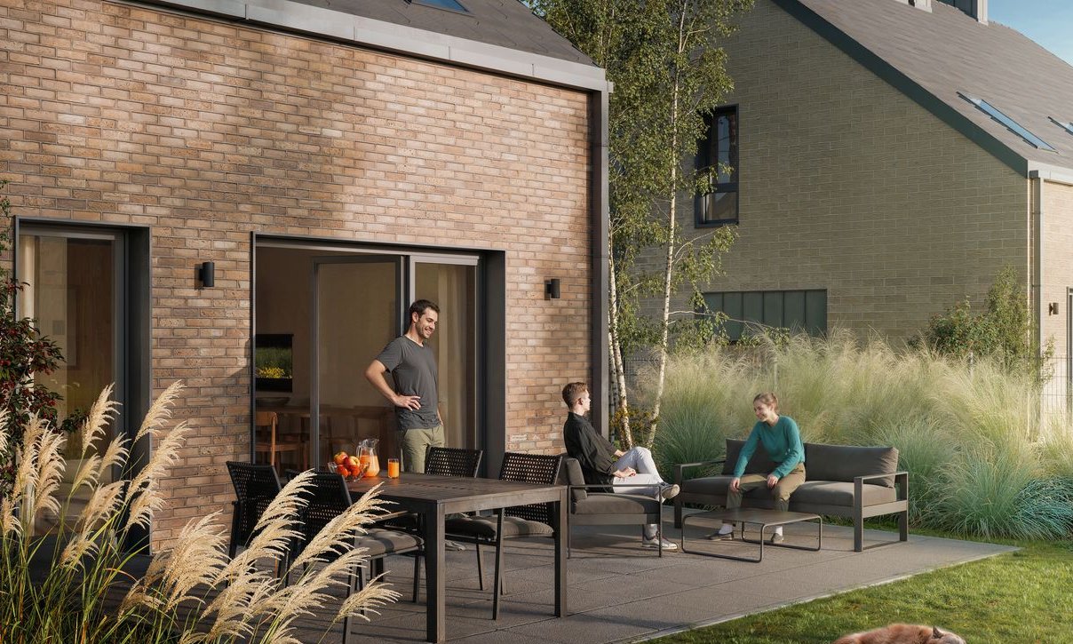 Nowoczesny dom blisko lasu i jeziora.