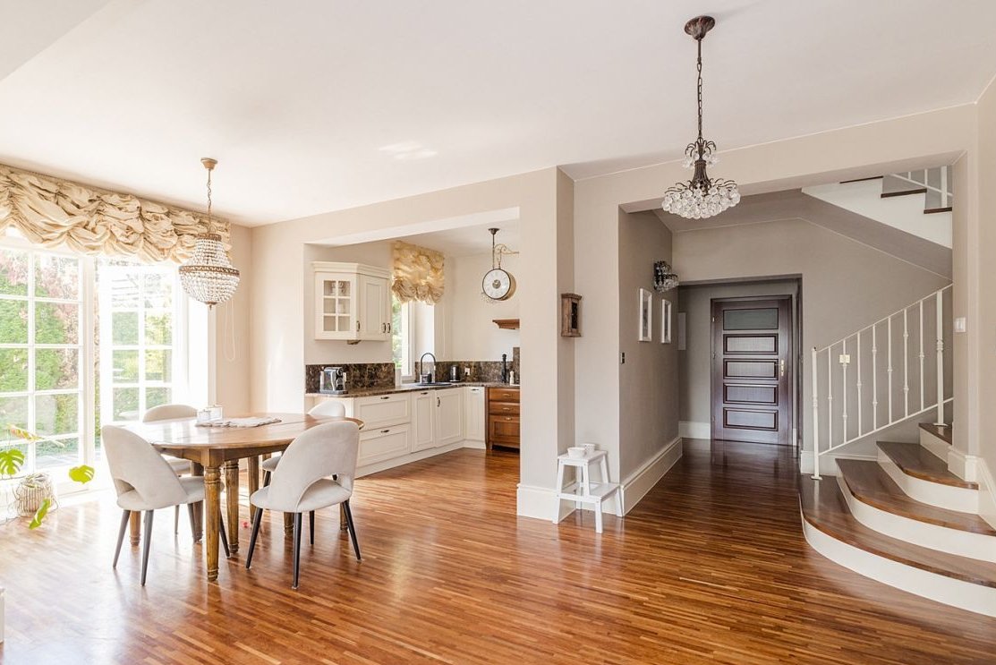 Wilanów*6 pokoi*4 łazienki*2 garderoby *garaż