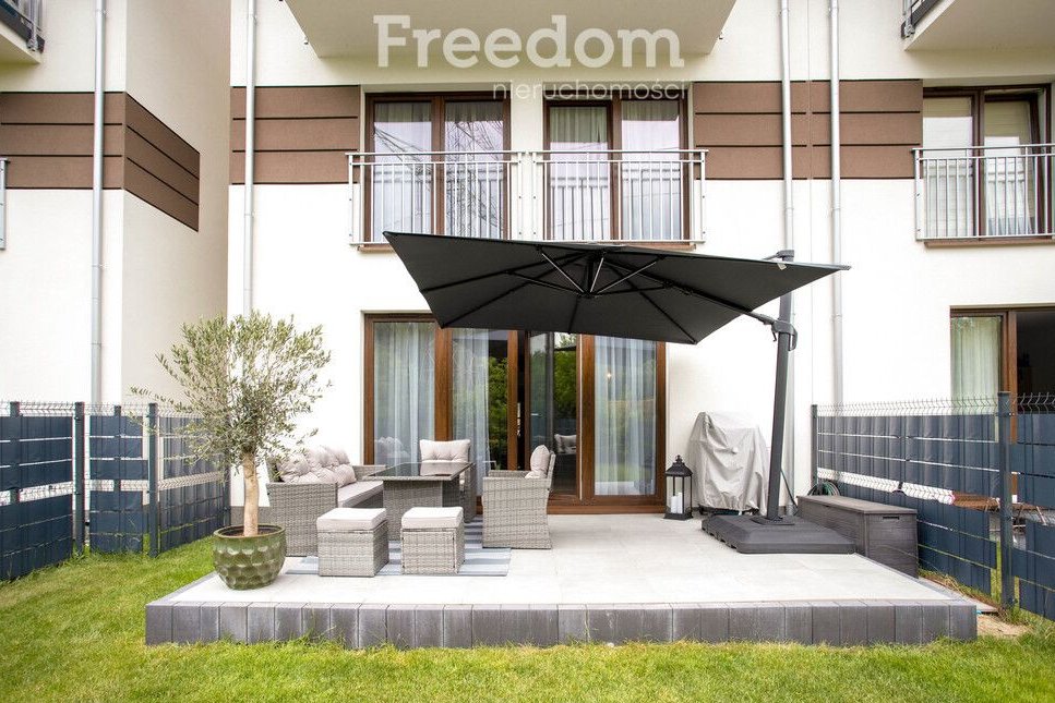 Segment z ogródkiem +2 miejsca parkingowe