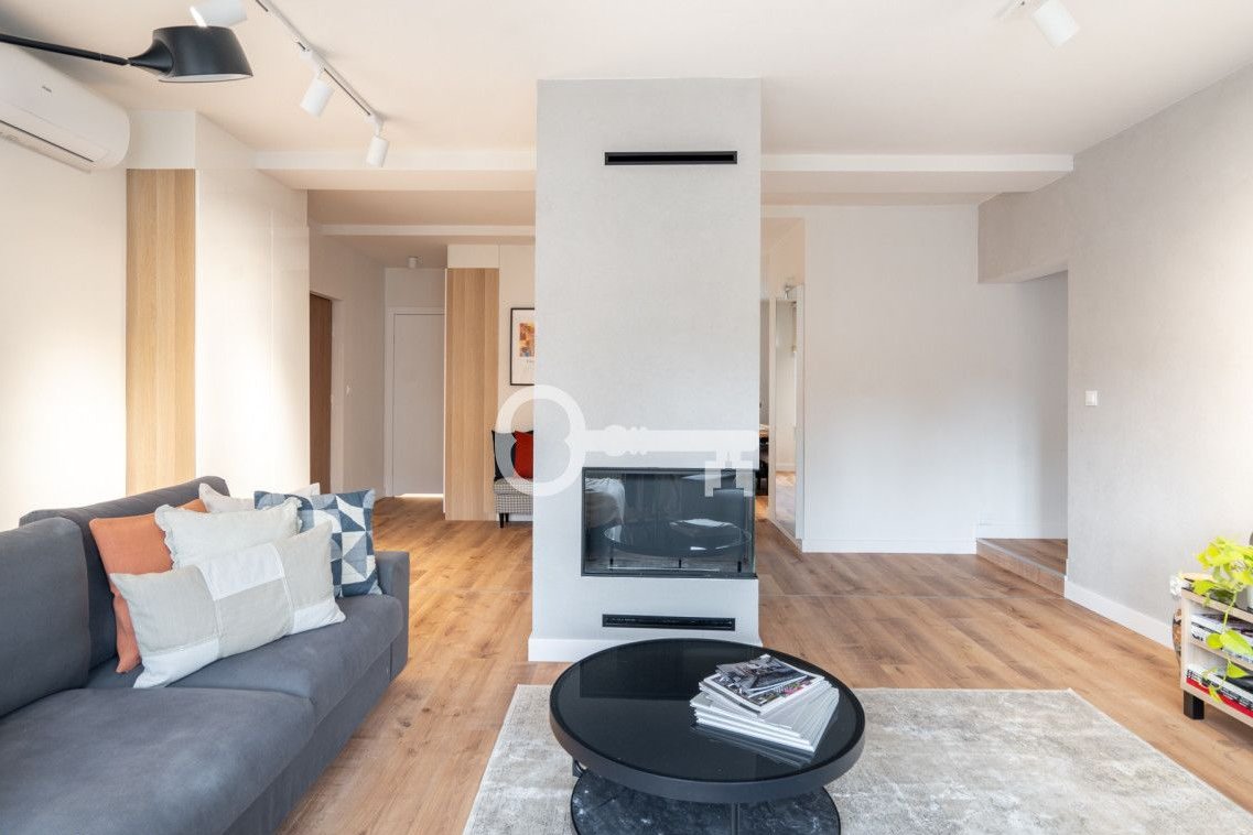 Dwustronny apartament w sercu Gdańska