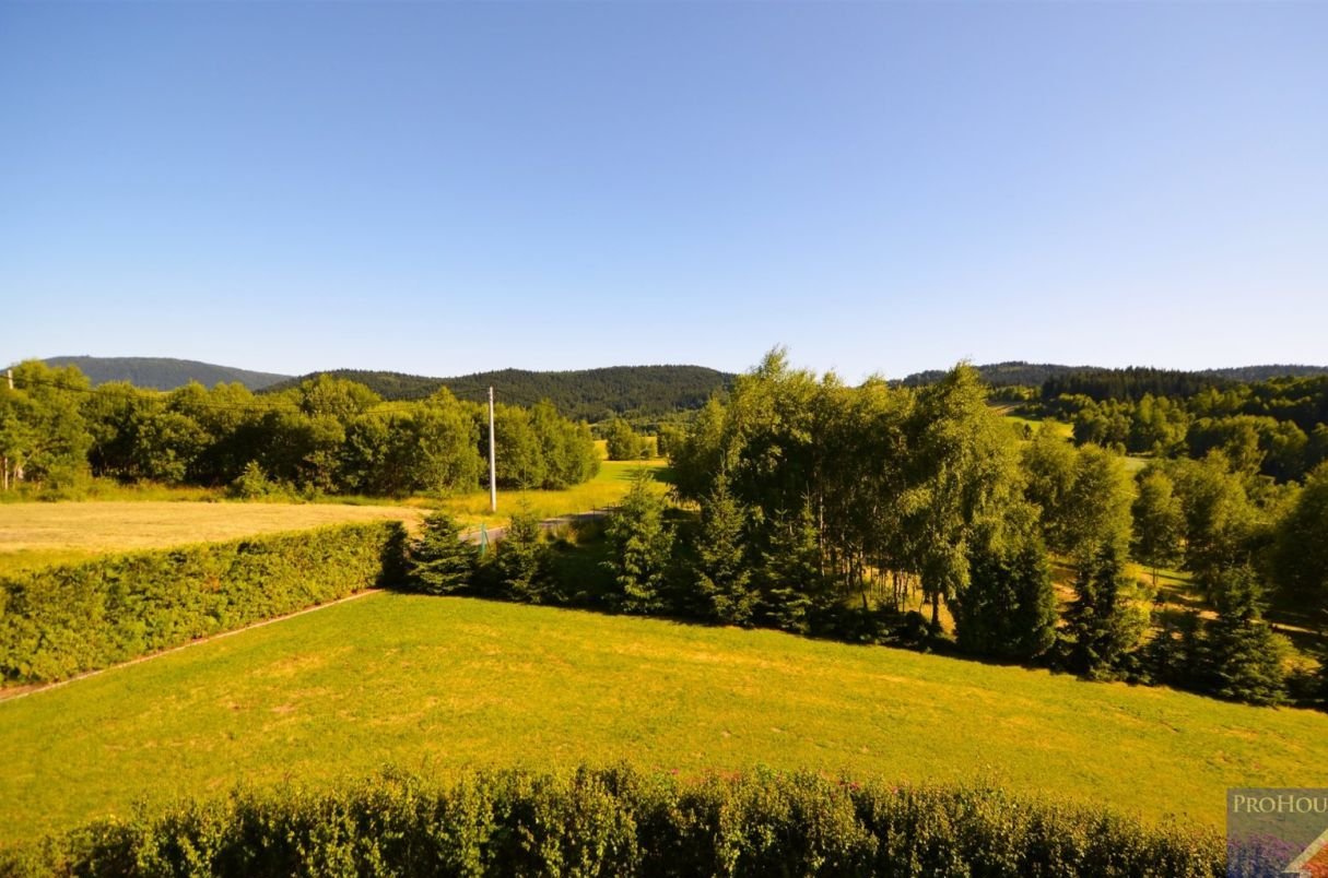Piękny dom z dużą działką w Beskidzie Wyspowym