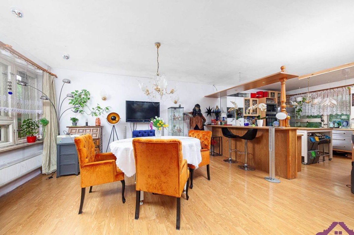 Dom + dom gospodarczy Kobylepole Zieliniec