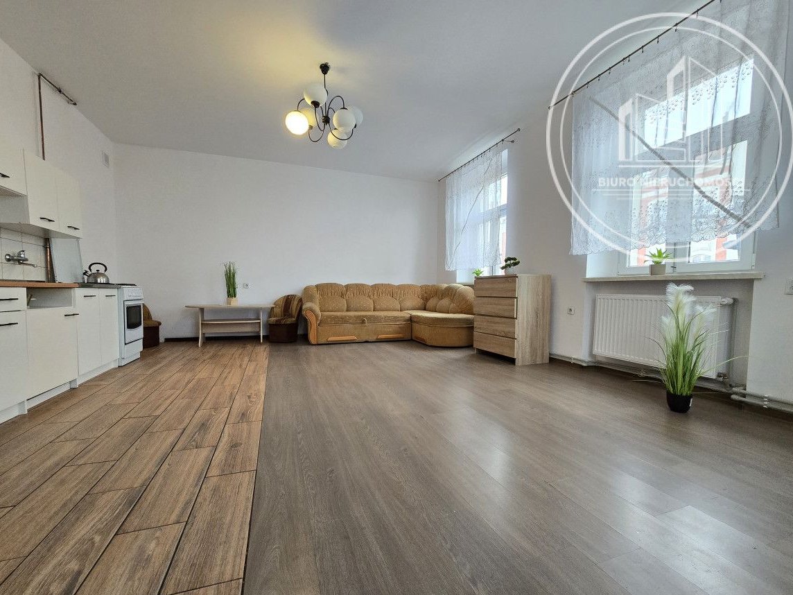 Przestronne mieszkanie w centrum miasta