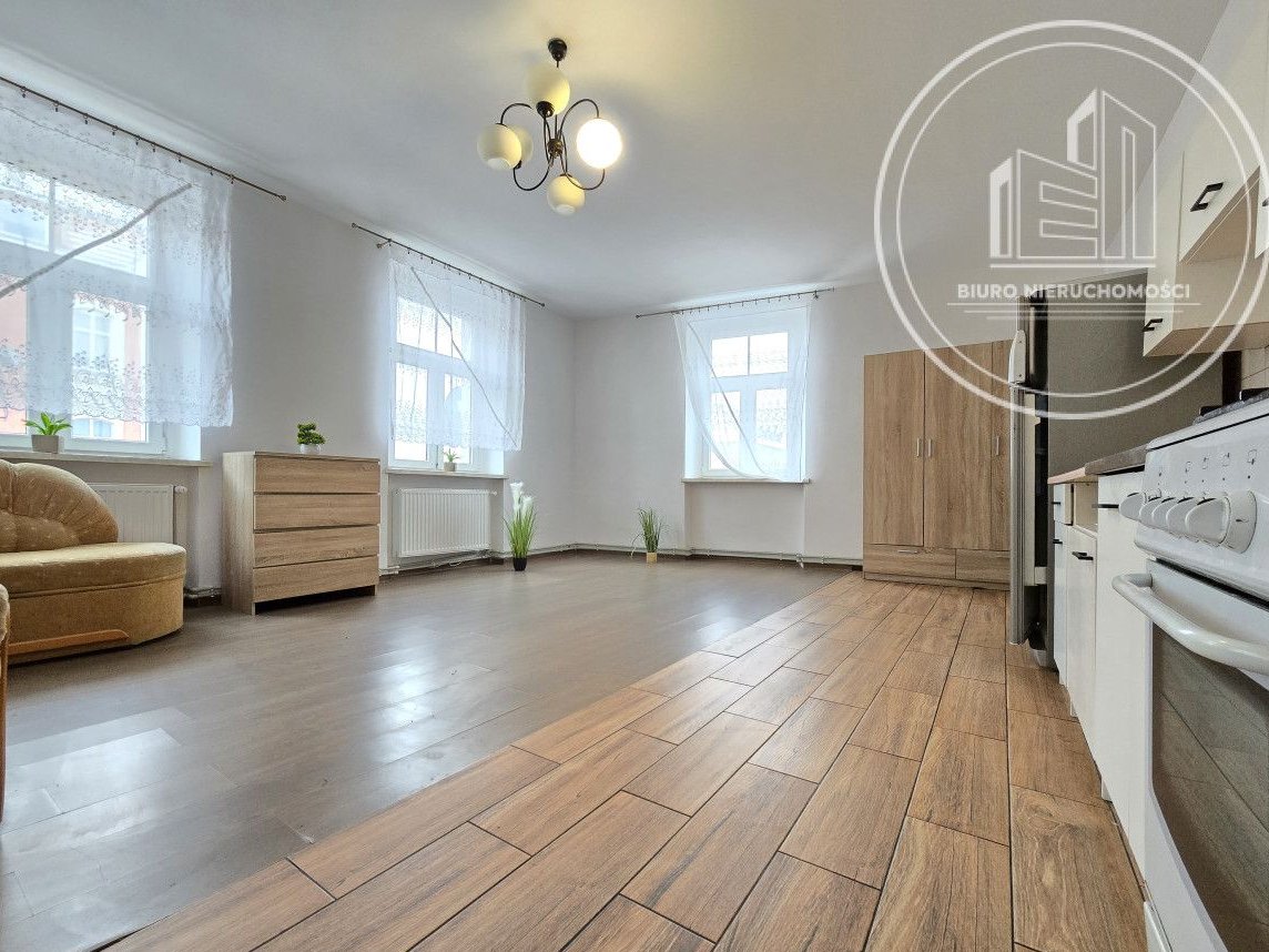 Przestronne mieszkanie w centrum miasta