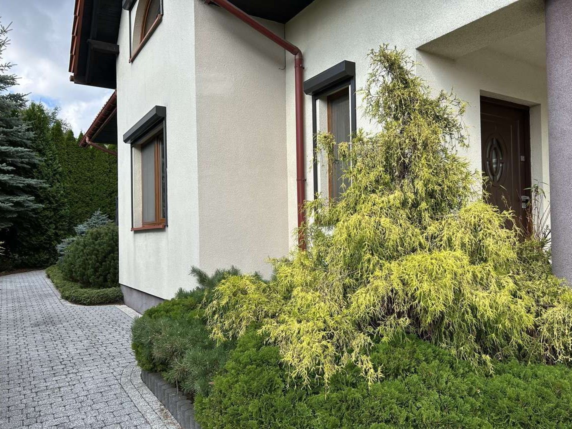 Sprzedam komfortowy dom 1 km od Rynku