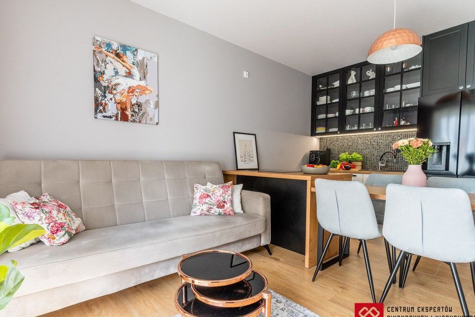 Bartąska, 4 pokoje + balkon + garaż w opcji