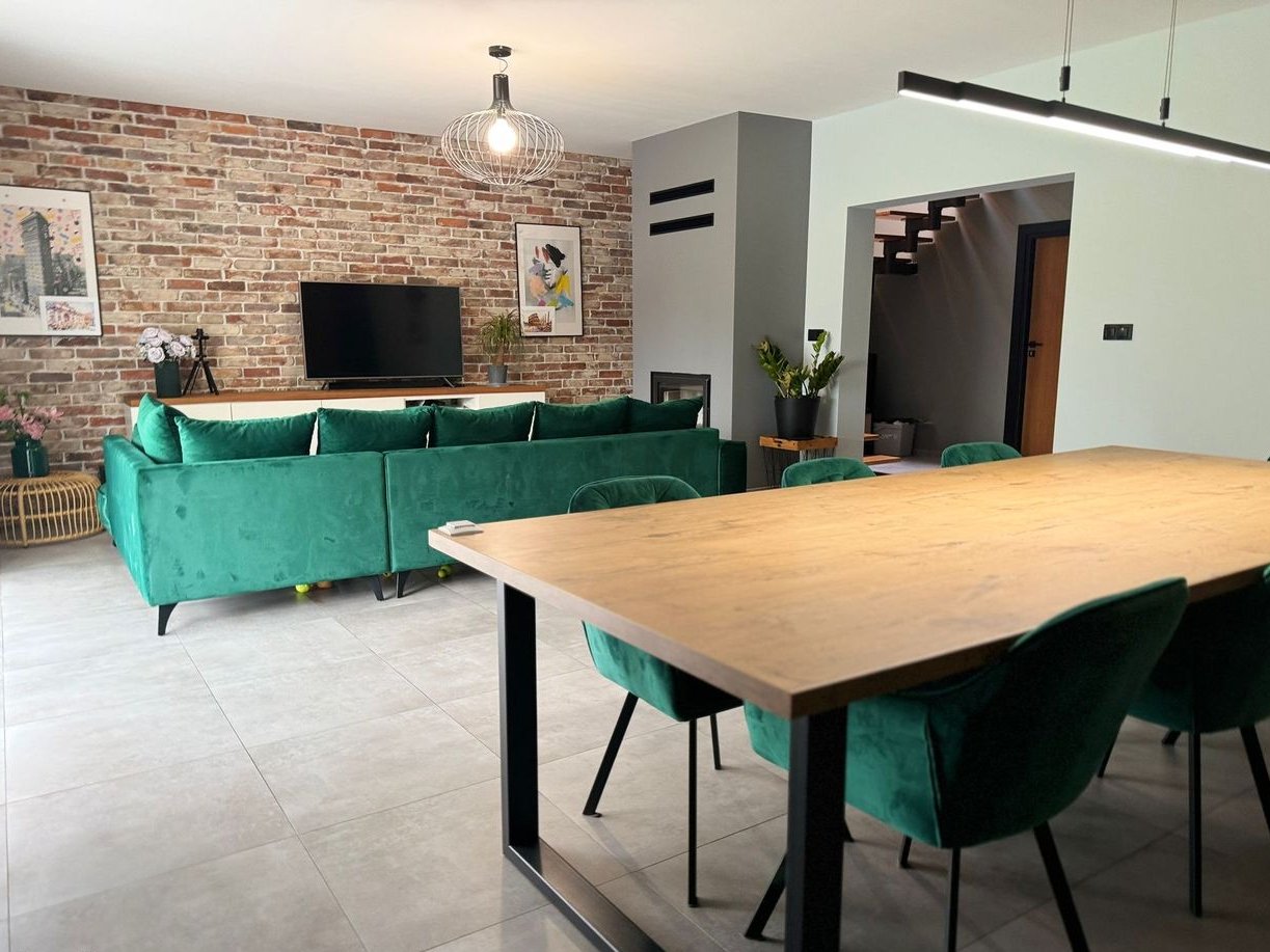 Dom wolnostojący do wprowadzenia, działka 861 m2, ul.Szkolna