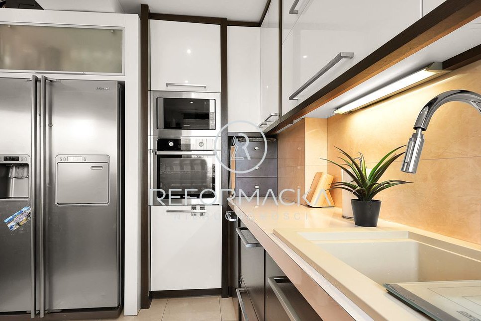 Niskie opłaty, garaż w bryle, ogród, fotowoltaika.