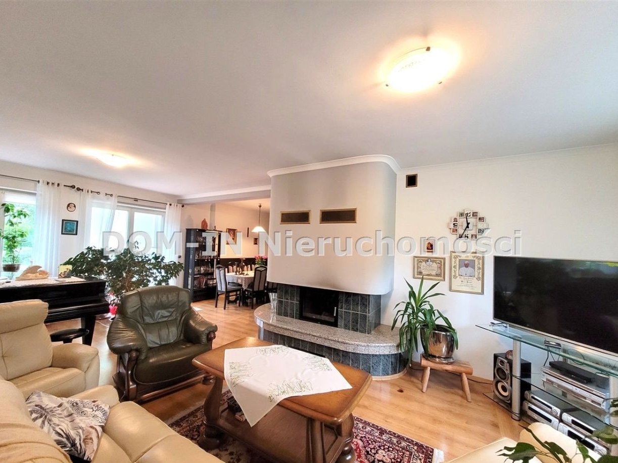 Dom blisko Rynku w Strumieniu z 2002 roku