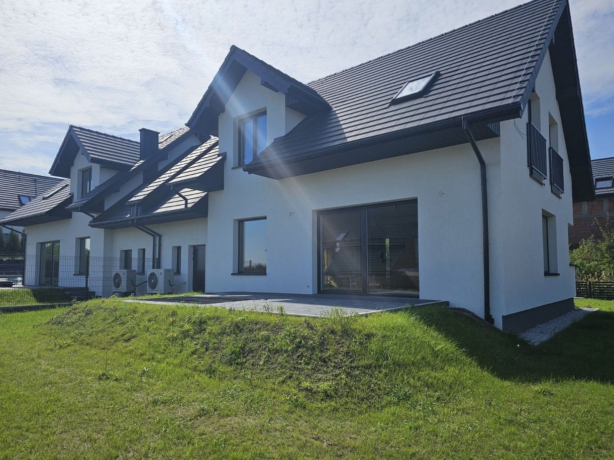 Nowy dom z garażem 172m2 Michałowice 6 arów