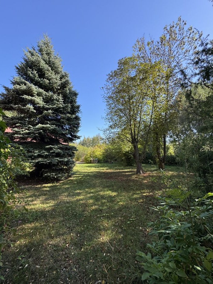 Dom jednorodzinny Jaktorów - działka 2425m2