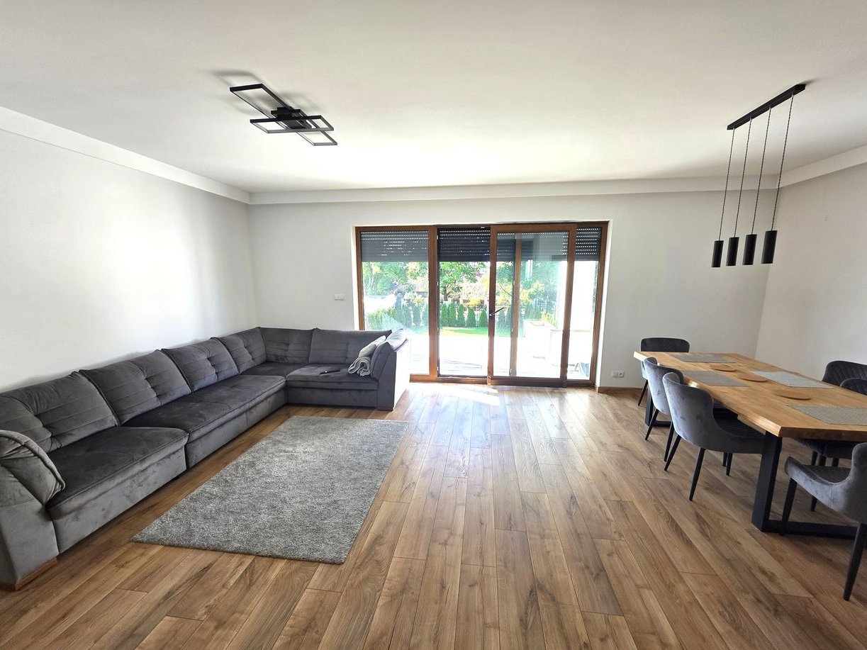 Świetny dom w Dyminach, wysoki standard wykończenia, strzeżone osiedle