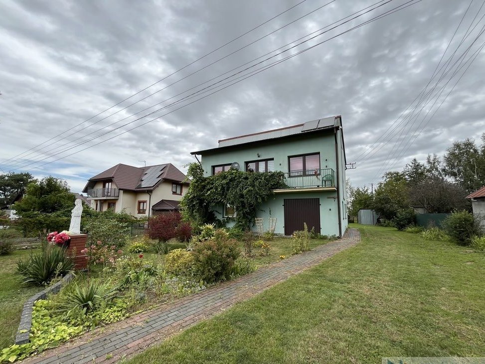 Na sprzedaż dom z dużą działką – Wojcieszków