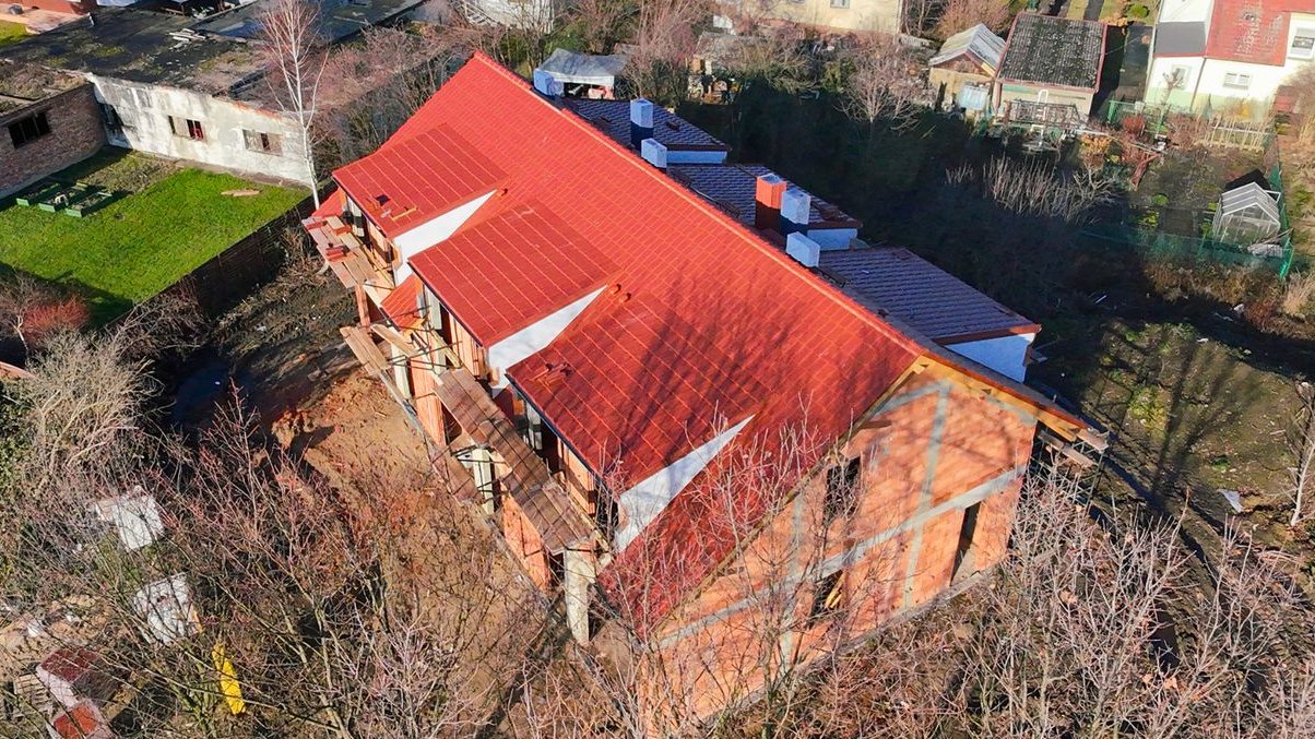 Dom szeregowy z własnym ogrodem i garażem, ZGORZELEC STAN DEWELOPERSKI