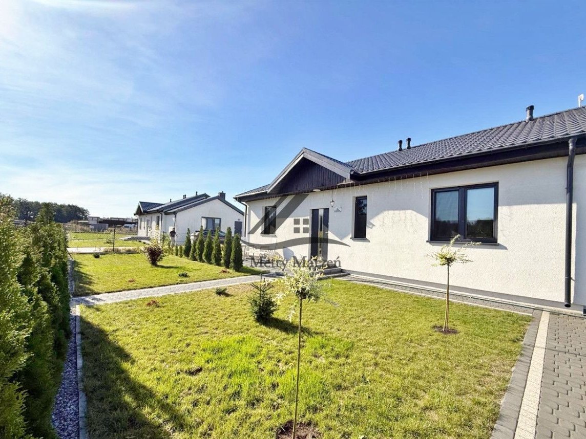 Niewielki urokliwy dom! Cicha i spokojna okolica!