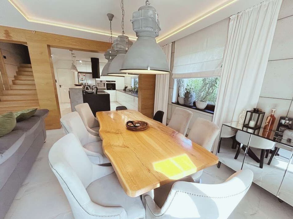 Przestronny dom z nowoczesnym wykończeniem w pobliżu Paprocan