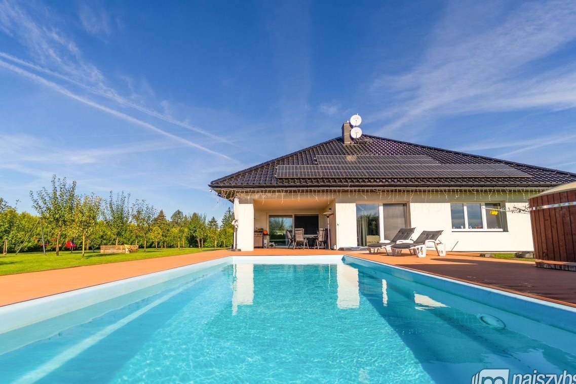 Goleniów - Komfortowy dom z basenem