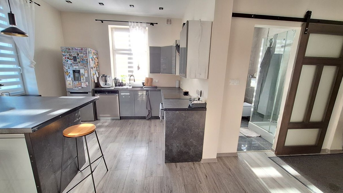 1 piętro, śródmieście, stylowe i do wprowadzenia